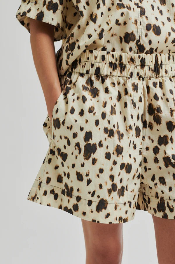 Leoni Shorts
