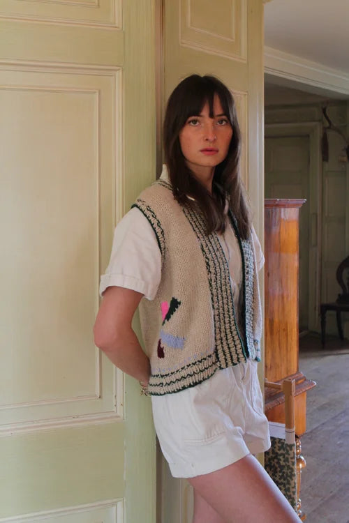 Women’s striped sleeveless cardigan with Mallorca-inspired design