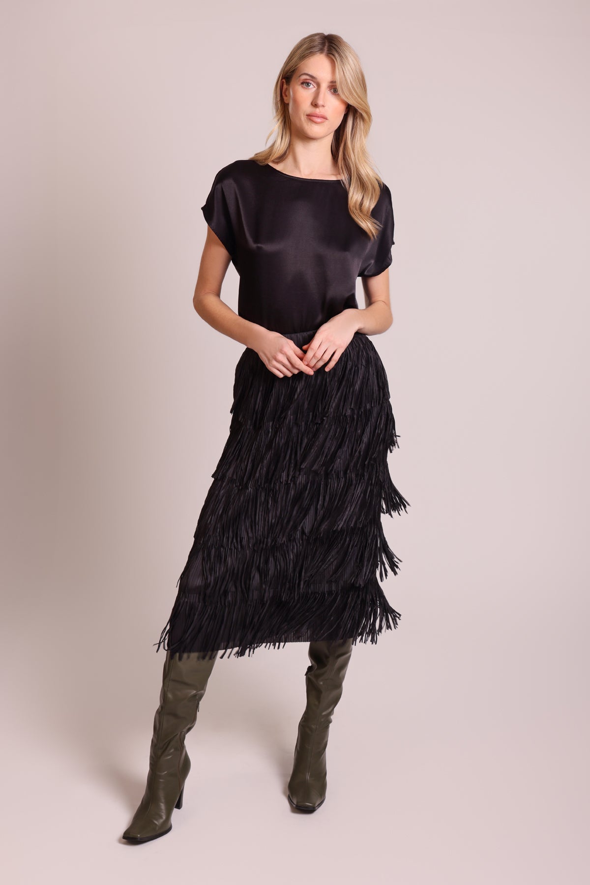 Traffic People Nobody Asked Gloria Skirt – Black Tiered Fringed Midi Skirt