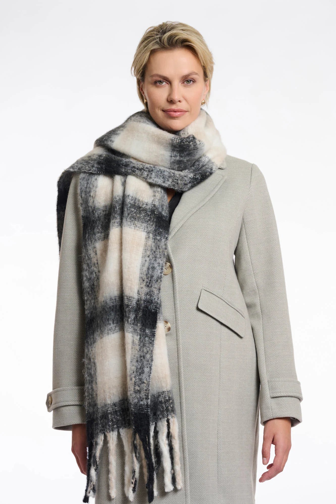 Rino & Pelle Erica checked scarf in black and white