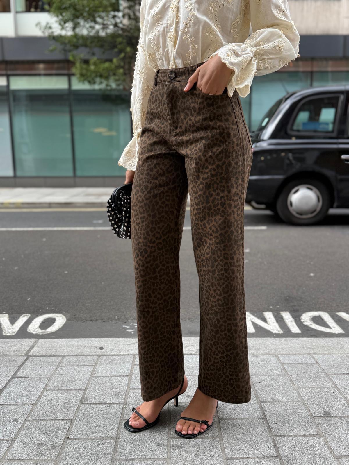 Drôle de Copine dark leopard barrel leg jeans