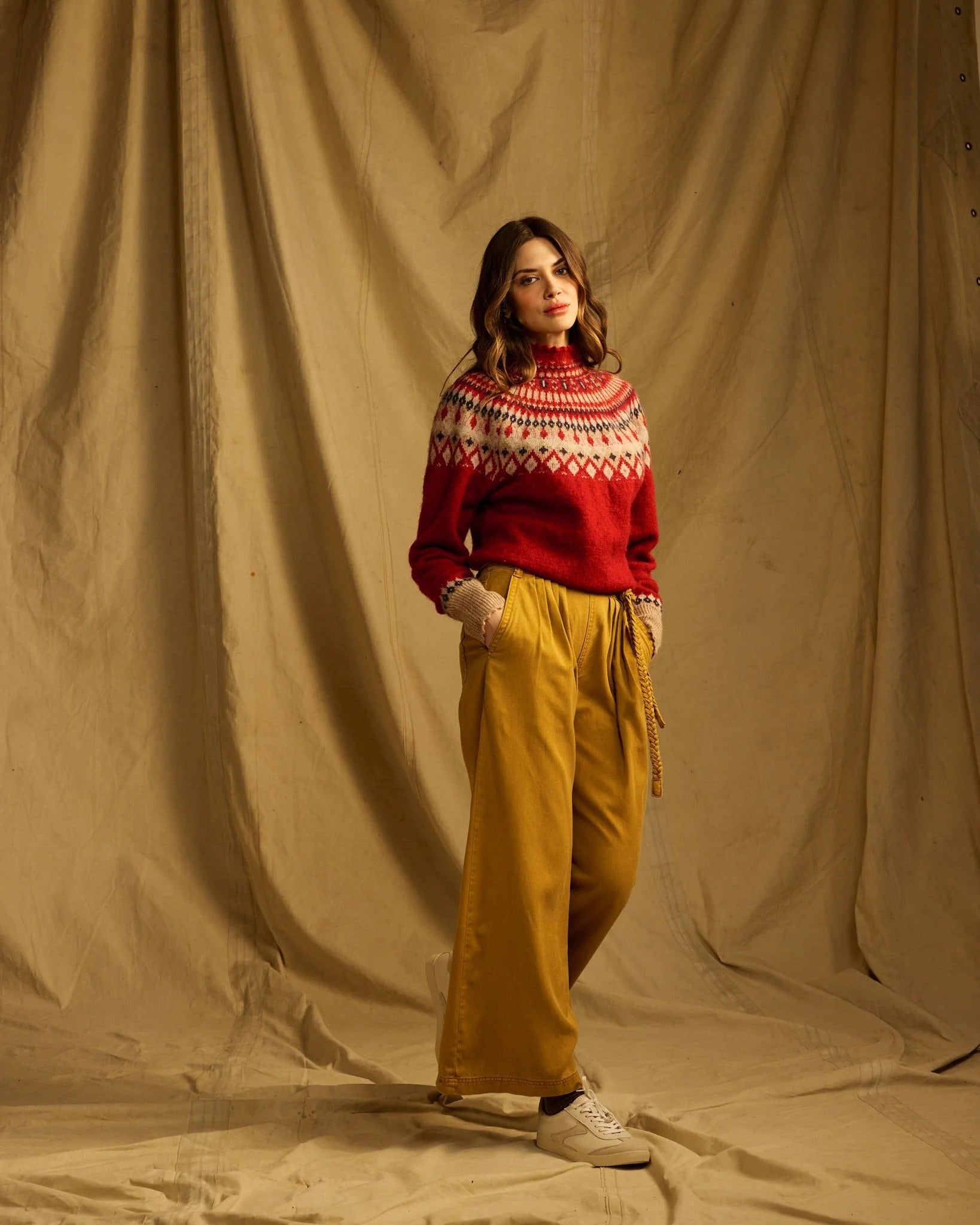 One Collective Argyle Ski Sweater – Red